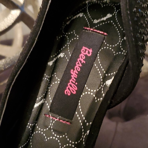 15 DLR SALE Beautiful Betseyville Heels - Picture 7 of 7